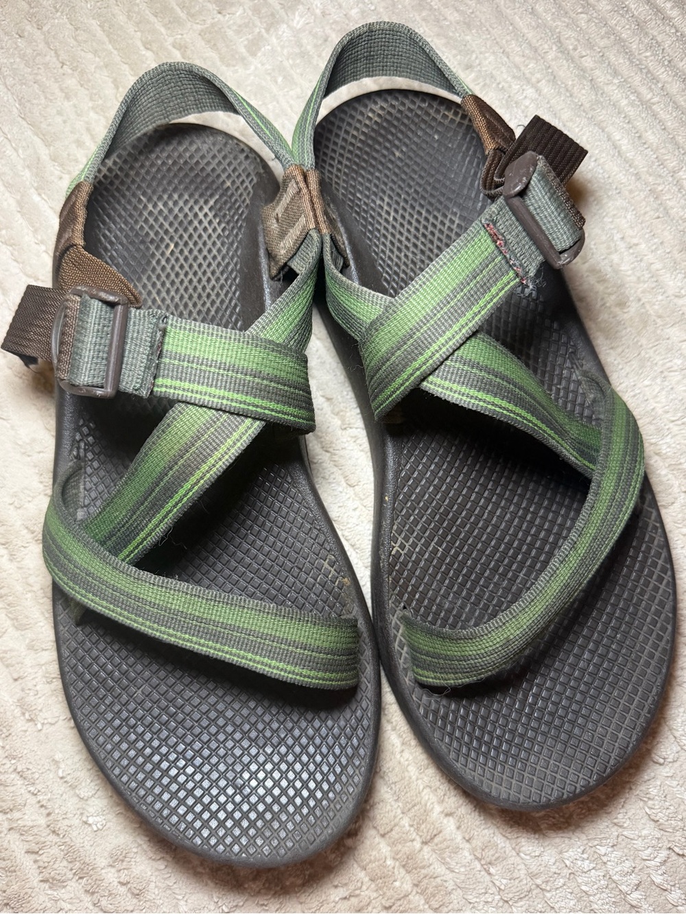 Men’s Chaco Sandals Size 11